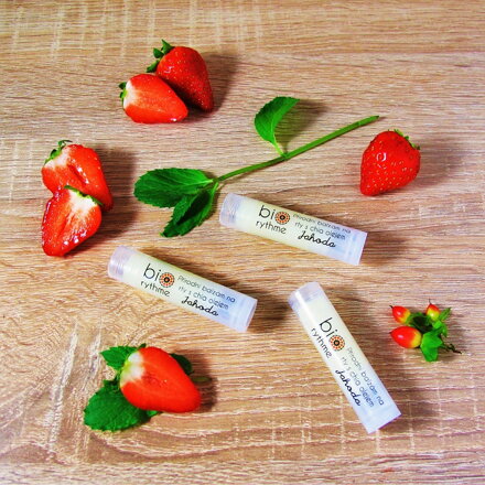 Balzám na rty s chia olejem • Jahoda