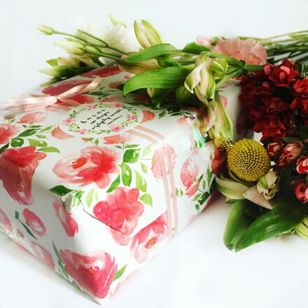 Střední dárek - pivoňková náruč (pro citlivou a suchou pleť) 