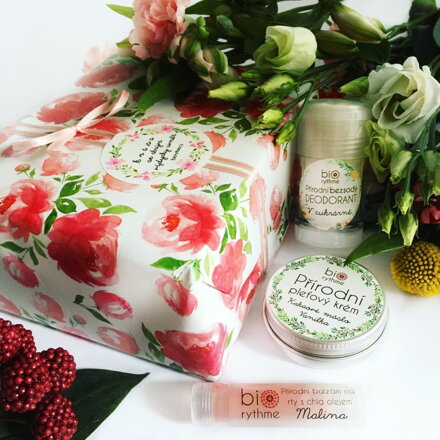 Střední dárek - pivoňková náruč (pro citlivou a suchou pleť) 