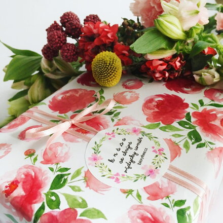 Střední dárek - pivoňková náruč (pro citlivou a suchou pleť) 