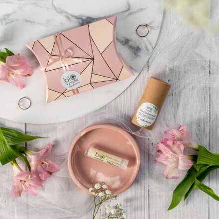 Malý dárek (2 kusy) - PAPÍROVÝ deo V cukrárně + balzám Meloun