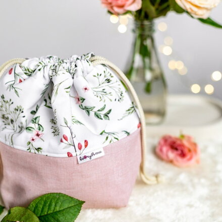 Kosmetická TAŠTIČKA "Ustláno na růžích"
