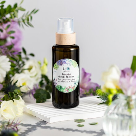 Přírodní čisticí tonikum (pro zklidnění pleti se sklonem k akné) 