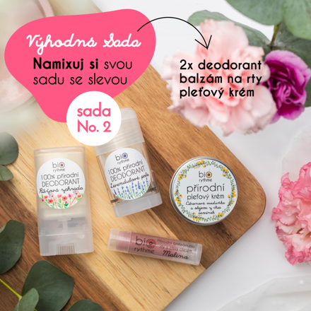 SLEVA 15 % - namixuj si svou sadu kosmetiky